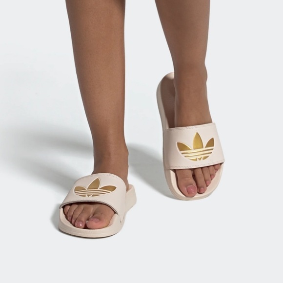 ADILETTE Shoes - WOMEN ADILETTE LITE SLIDES SIZE 8 US